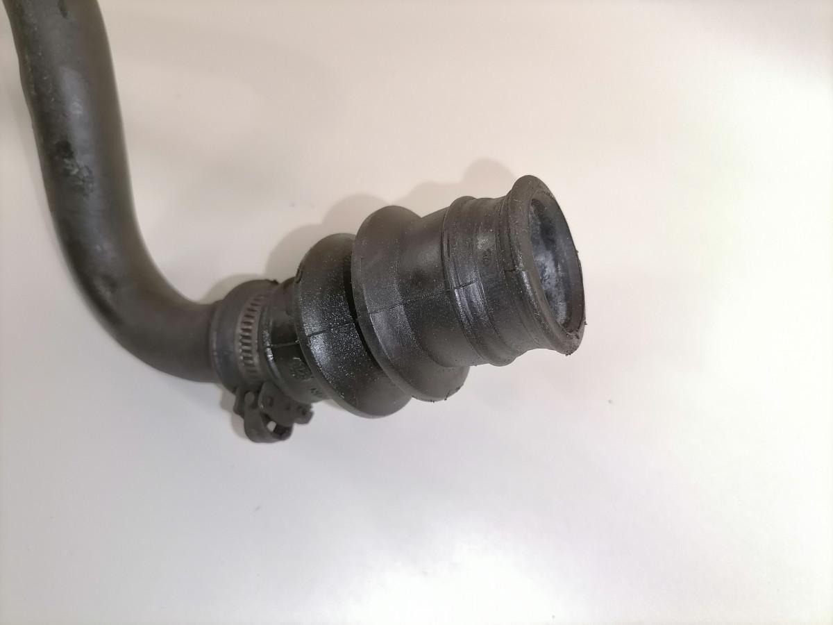 Volvo Compressor air pipe 22181109 - Kompresori i ajrit të frenave për Kamioni: foto 3 Volvo Compressor air pipe 22181109 - Kompresori i ajrit të frenave për Kamioni: foto 3