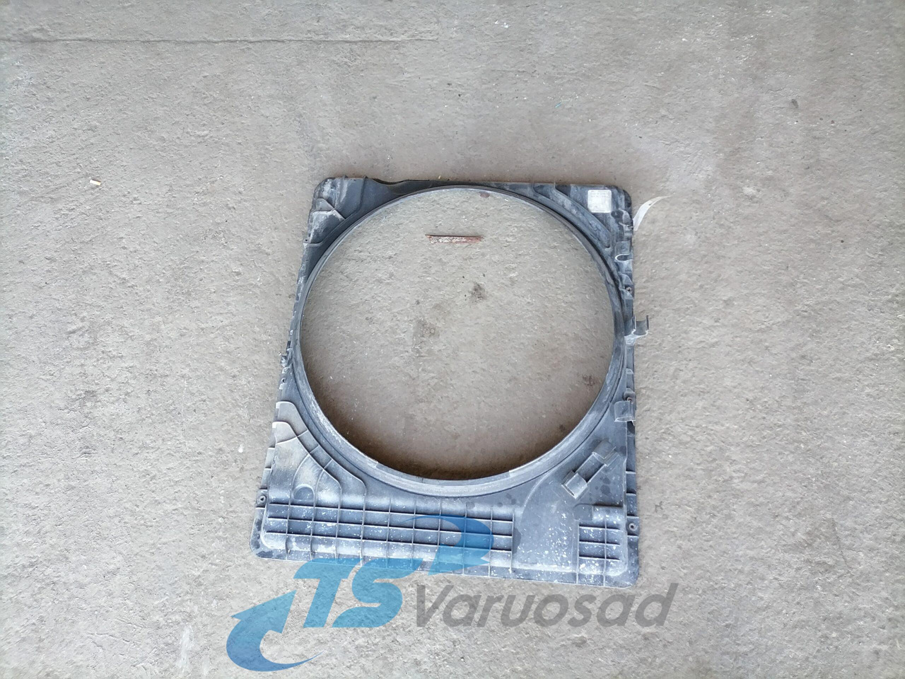 Volvo Fan shroud 22060183 - Radiatori për Kamioni: foto 1 Volvo Fan shroud 22060183 - Radiatori për Kamioni: foto 1