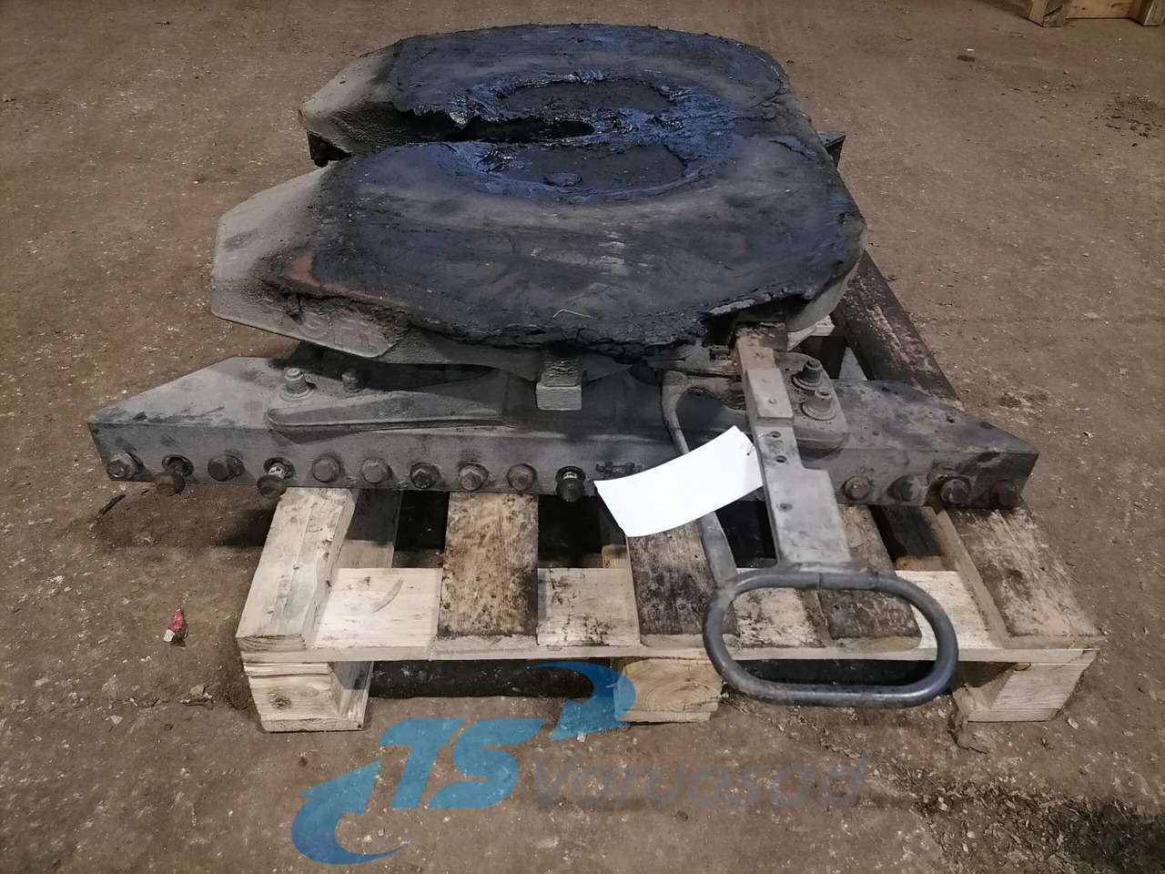 Volvo Fifht wheel 21587549 - Bashkues i rrotës së pestë për Kamioni: foto 2 Volvo Fifht wheel 21587549 - Bashkues i rrotës së pestë për Kamioni: foto 2