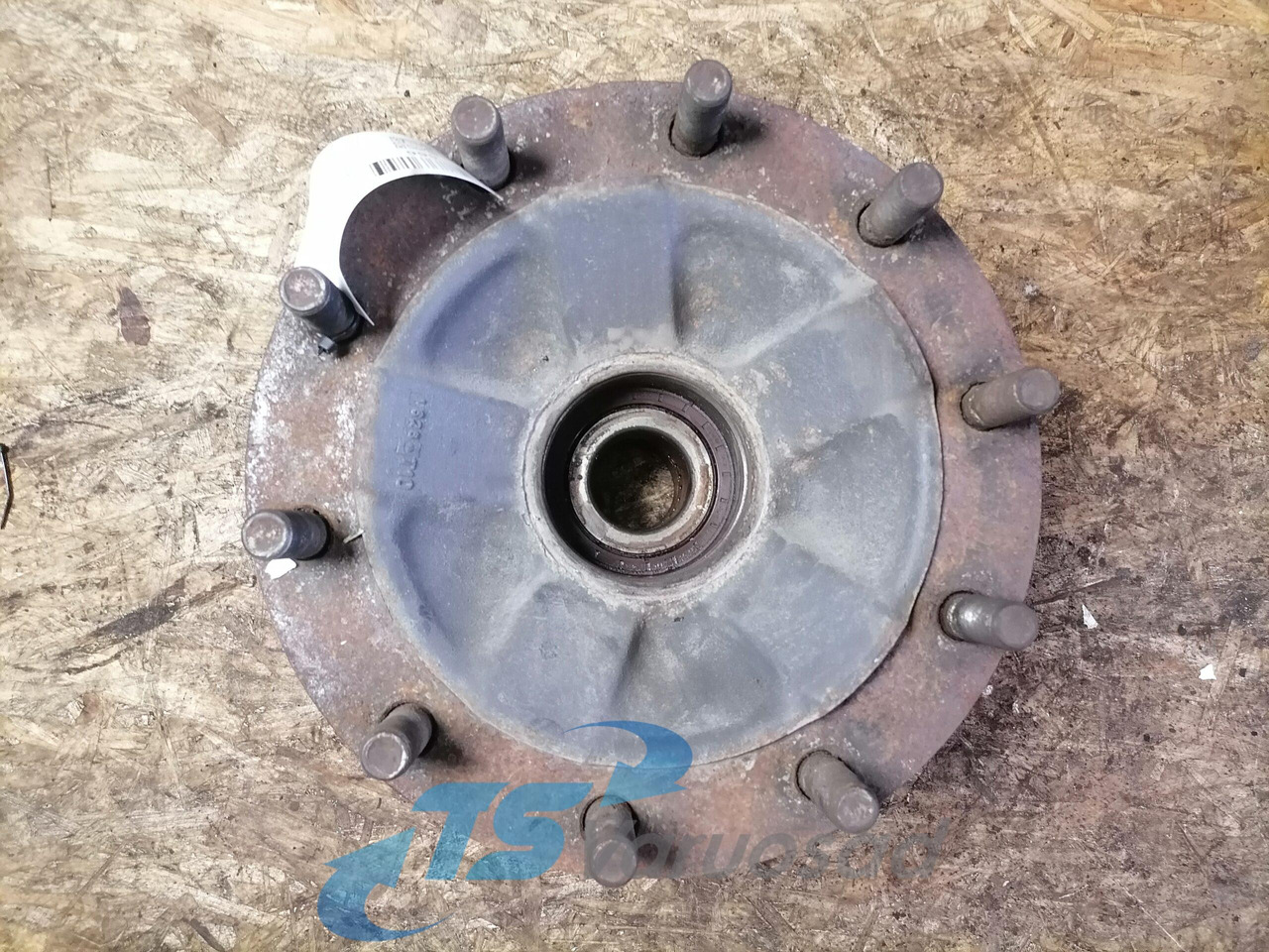Volvo First wheel hub 21022433 - Bucelë rrote për Kamioni: foto 2 Volvo First wheel hub 21022433 - Bucelë rrote për Kamioni: foto 2