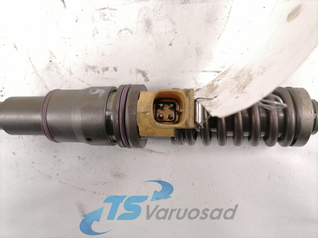 Volvo Injector 20747798 - Pompa e karburantit për Kamioni: foto 3 Volvo Injector 20747798 - Pompa e karburantit për Kamioni: foto 3