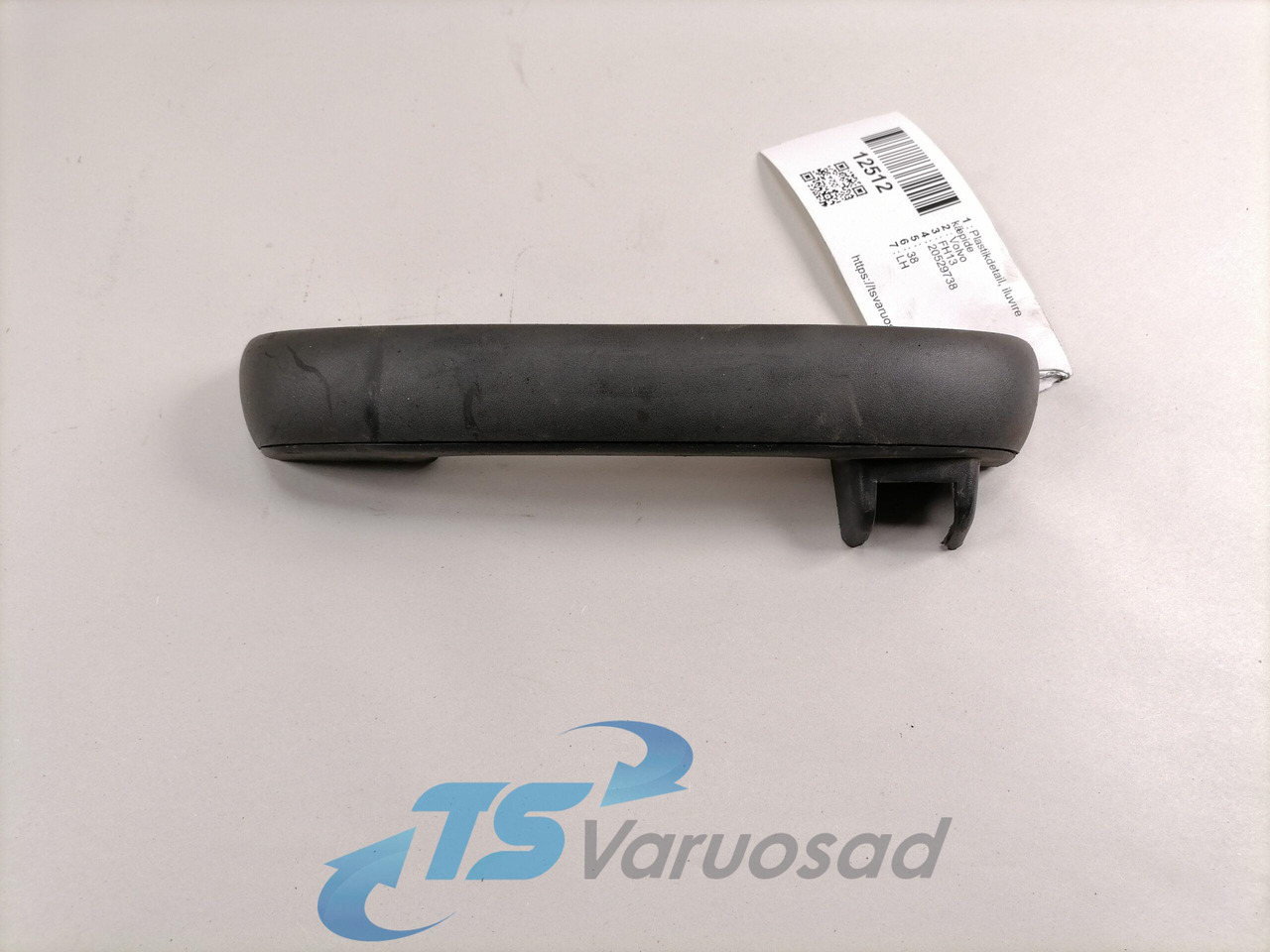 Volvo Plastikdetail, iluvõre käepide 20529738 - Aerodinamikë/ Kuadër i drejtimit të tërthortë për Kamioni: foto 1 Volvo Plastikdetail, iluvõre käepide 20529738 - Aerodinamikë/ Kuadër i drejtimit të tërthortë për Kamioni: foto 1