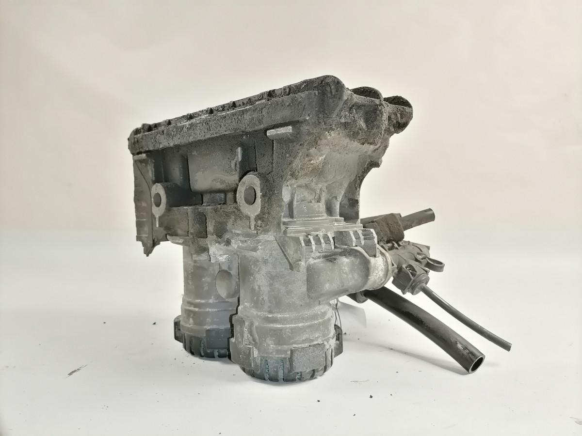 Volvo Rear axel brake pressure control valve 21114975 - Valvul frenave për Kamioni: foto 3 Volvo Rear axel brake pressure control valve 21114975 - Valvul frenave për Kamioni: foto 3