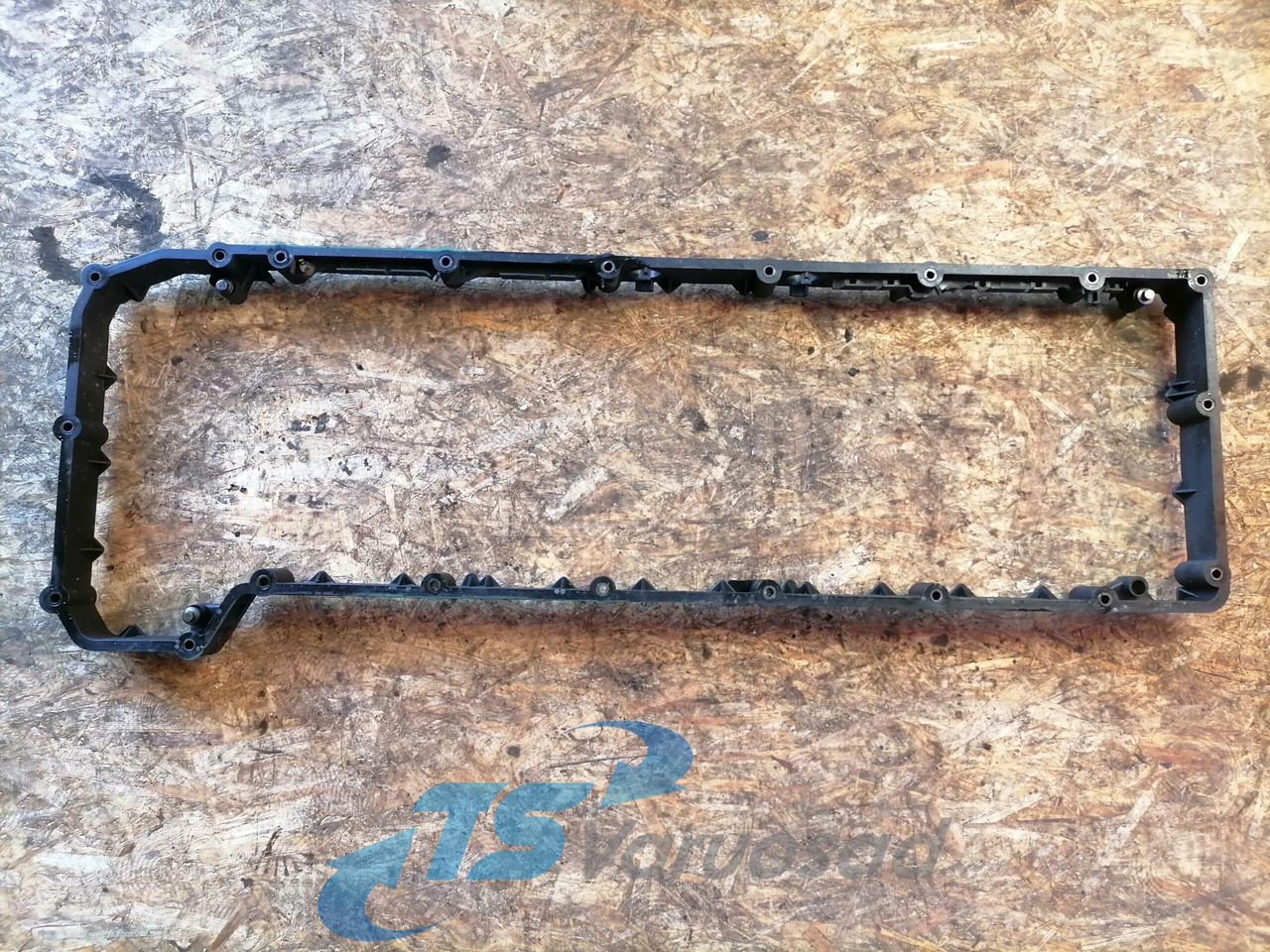 Volvo Vahekaas 22045844 - Koka e cilindrit për Kamioni: foto 2 Volvo Vahekaas 22045844 - Koka e cilindrit për Kamioni: foto 2