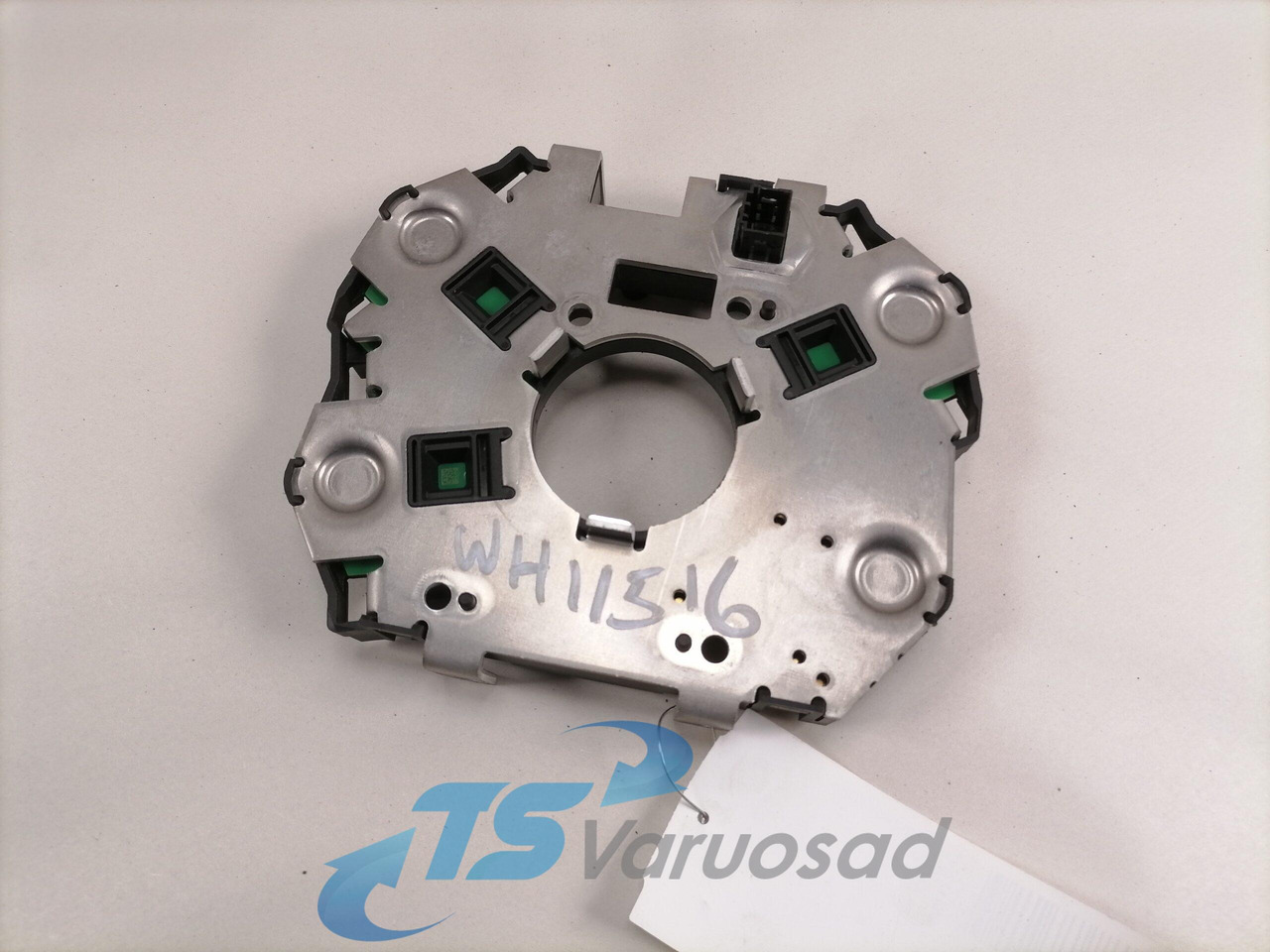 Volvo Volvo rooli lülitite kandur 22608061 - Kabinë për Kamioni: foto 1 Volvo Volvo rooli lülitite kandur 22608061 - Kabinë për Kamioni: foto 1