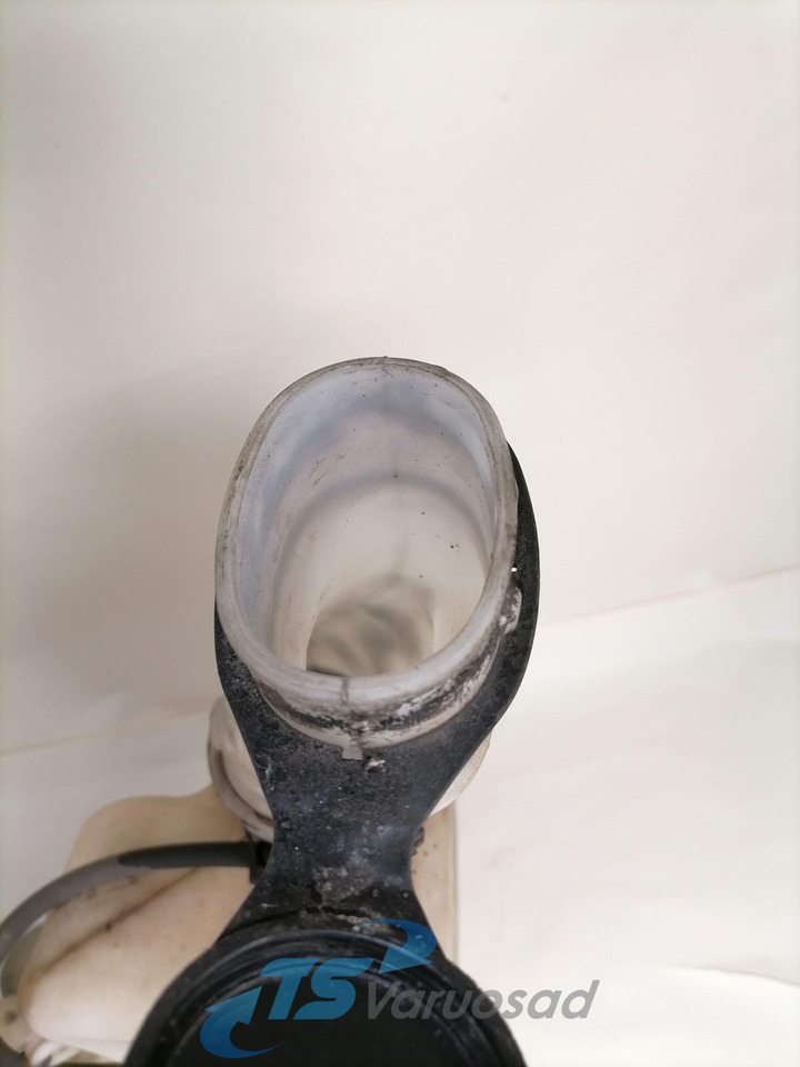 Volvo Windscreen washer fluid tank 20382655 - Fshirëse për Kamioni: foto 5 Volvo Windscreen washer fluid tank 20382655 - Fshirëse për Kamioni: foto 5