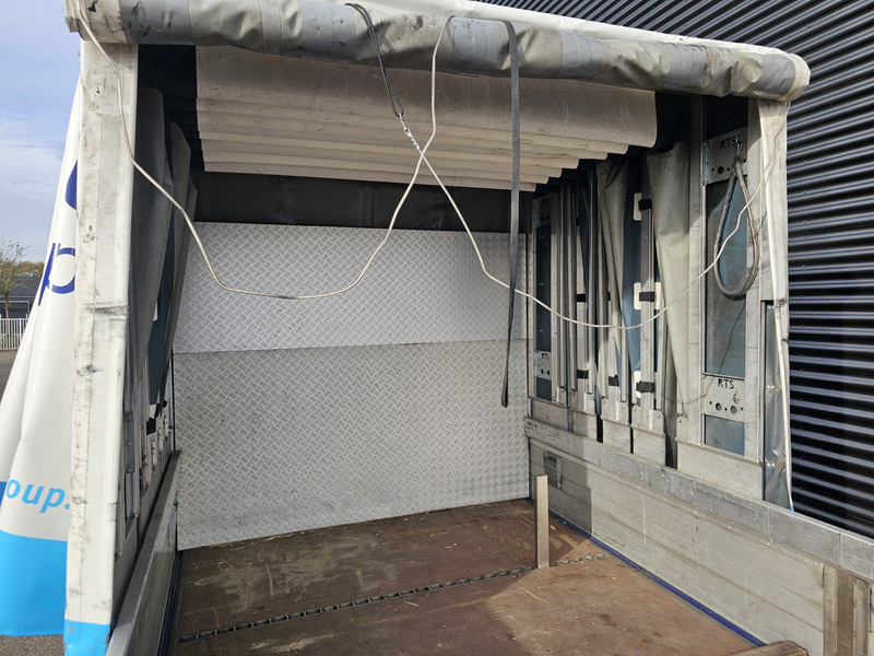 Kamion me vinç DAF CF 330 6x2 / PALFINGER CRANE / KRAN / CURTAIN: foto 10 Kamion me vinç DAF CF 330 6x2 / PALFINGER CRANE / KRAN / CURTAIN: foto 10