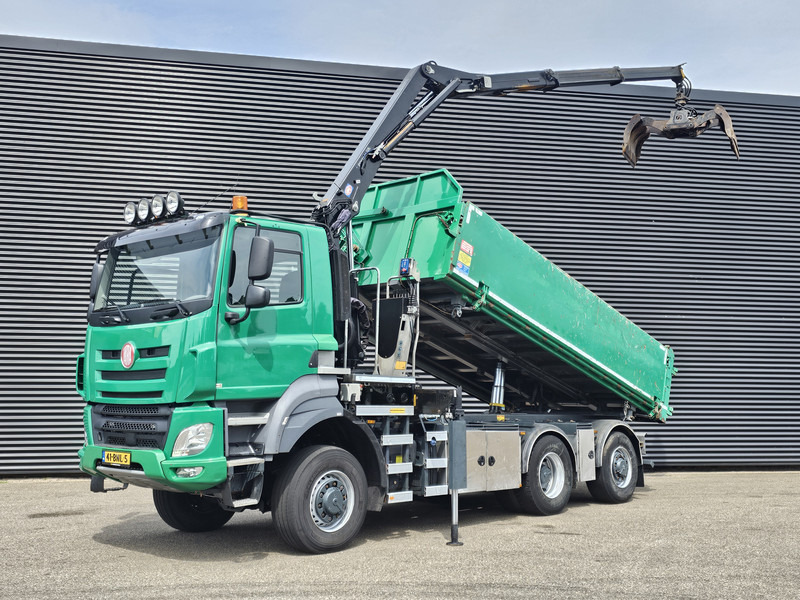 DAF TATRA T158/II 6X6 / HMF Z CRANE + 2 SIDE TIPPER - Kamion vetëshkarkues, Kamion me vinç: foto 1 DAF TATRA T158/II 6X6 / HMF Z CRANE + 2 SIDE TIPPER - Kamion vetëshkarkues, Kamion me vinç: foto 1