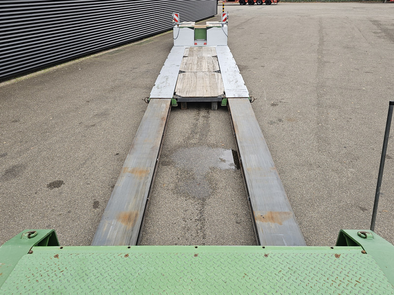 Faymonville MEGAMAX F-S42-2ACB / PENDEL AXLE / EXTENDABLE - Gjysmë rimorkio me plan ngarkimi të ulët: foto 5 Faymonville MEGAMAX F-S42-2ACB / PENDEL AXLE / EXTENDABLE - Gjysmë rimorkio me plan ngarkimi të ulët: foto 5