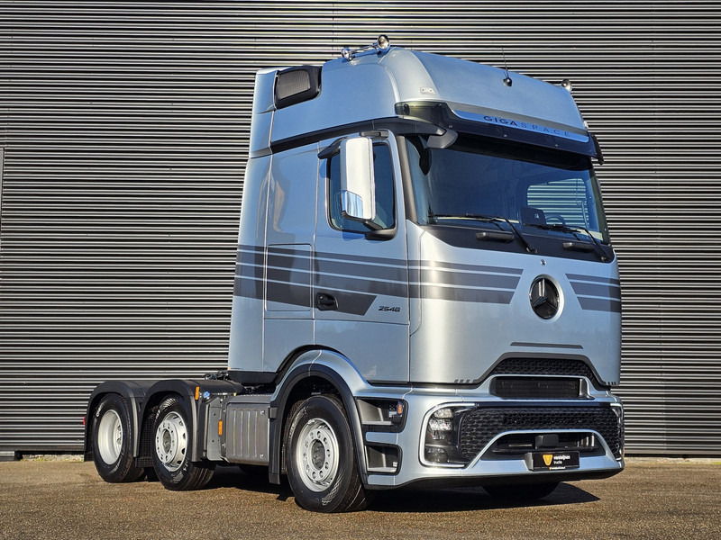 Mercedes-Benz ACTROS 2548 6X2/4 / PTO / GIGASPACE - Gjysmë-kamion: foto 3 Mercedes-Benz ACTROS 2548 6X2/4 / PTO / GIGASPACE - Gjysmë-kamion: foto 3