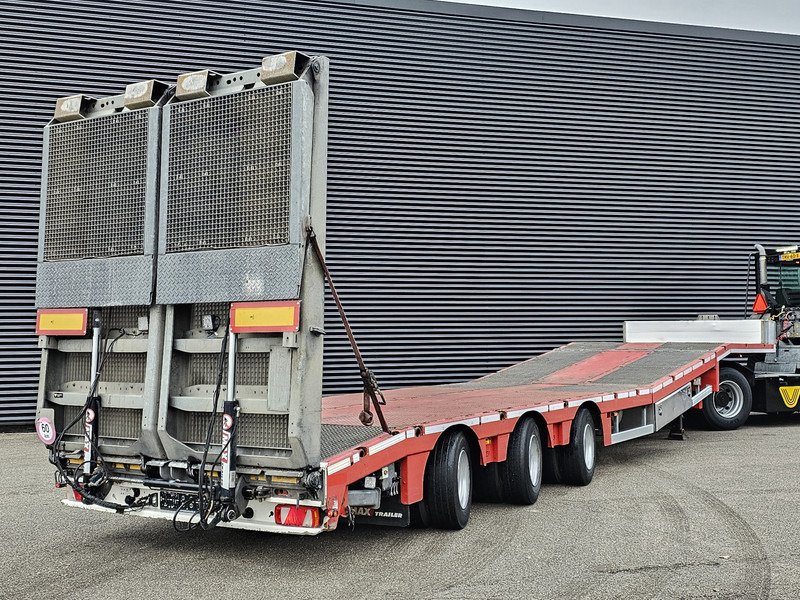 Max Trailer 3 x steering axle / hydraulic ramp / hydraulic bed - Gjysmë rimorkio me plan ngarkimi të ulët: foto 4 Max Trailer 3 x steering axle / hydraulic ramp / hydraulic bed - Gjysmë rimorkio me plan ngarkimi të ulët: foto 4