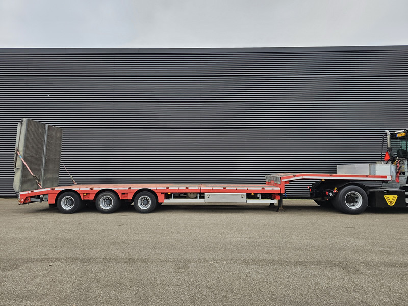 Max Trailer 3 x steering axle / hydraulic ramp / hydraulic bed - Gjysmë rimorkio me plan ngarkimi të ulët: foto 5 Max Trailer 3 x steering axle / hydraulic ramp / hydraulic bed - Gjysmë rimorkio me plan ngarkimi të ulët: foto 5