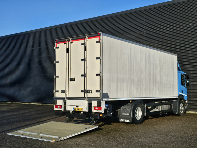 Scania P250 / LBW /4X2 / FRIGOBLOCK - Kamion frigorifer: foto 4 Scania P250 / LBW /4X2 / FRIGOBLOCK - Kamion frigorifer: foto 4