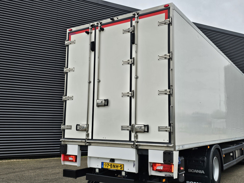 Scania P250 / LBW /4X2 / FRIGOBLOCK - Kamion frigorifer: foto 4 Scania P250 / LBW /4X2 / FRIGOBLOCK - Kamion frigorifer: foto 4