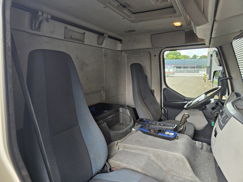 Lizingu i Volvo FE 320 6X2R / 22 t/m KRAN / CRANE / OPRIJ / MACHINE TRANSPORT Volvo FE 320 6X2R / 22 t/m KRAN / CRANE / OPRIJ / MACHINE TRANSPORT: foto 16