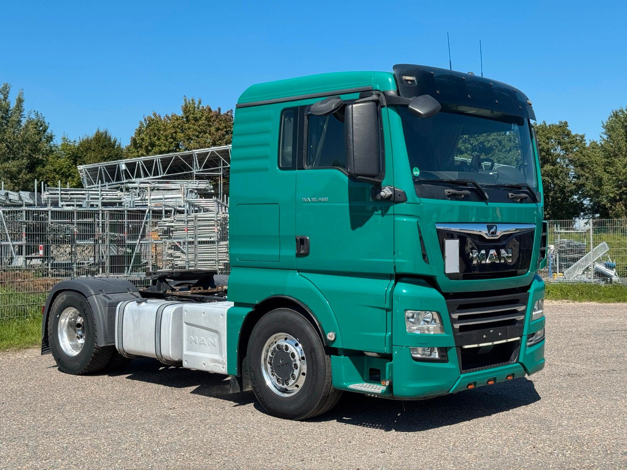 MAN 18.460 4x2 Kipphydr. | Standheiz. | Top Zustand - Gjysmë-kamion: foto 3 MAN 18.460 4x2 Kipphydr. | Standheiz. | Top Zustand - Gjysmë-kamion: foto 3