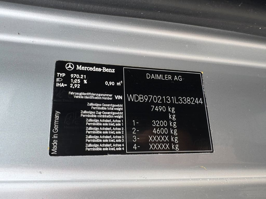 Mercedes-Benz 818 4X2 ROM Toilettenwagen  - Kamion me vakuum: foto 2 Mercedes-Benz 818 4X2 ROM Toilettenwagen  - Kamion me vakuum: foto 2