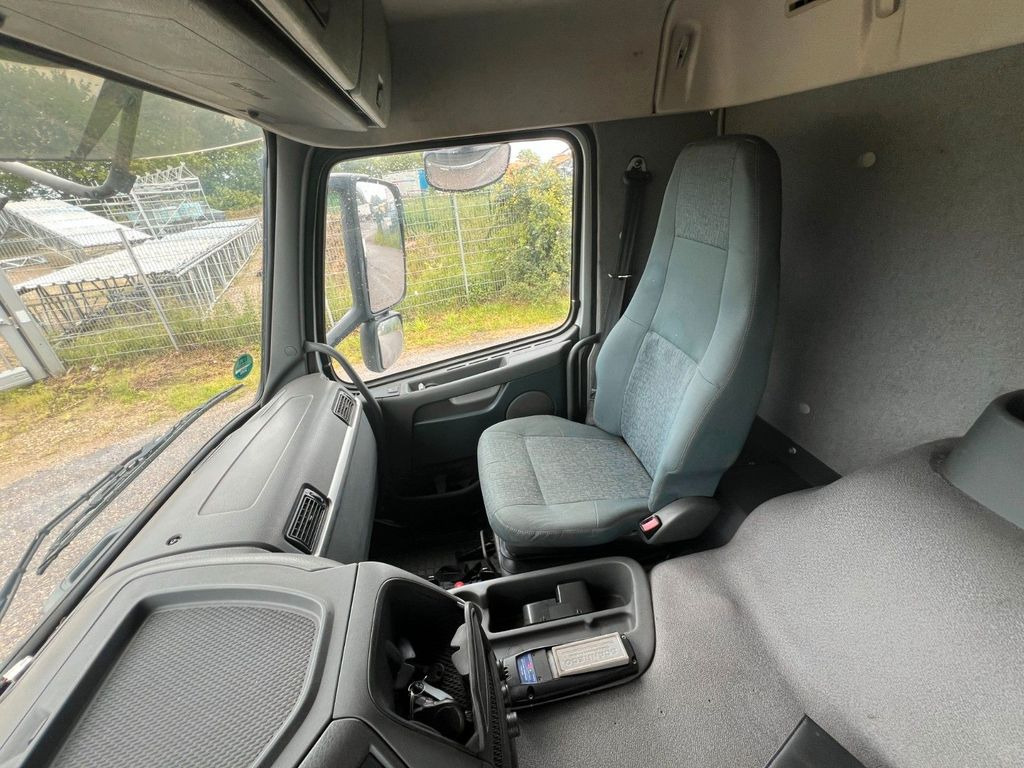 Volvo FM 420 6X2 Abroller mit Kran & Funk im Top Zust. - Kamion vetëngarkues, Kamion me vinç: foto 5 Volvo FM 420 6X2 Abroller mit Kran & Funk im Top Zust. - Kamion vetëngarkues, Kamion me vinç: foto 5