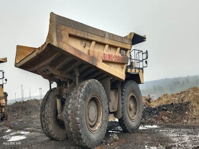 CAT 777E - Shkarkues i palëvizshëm: foto 3 CAT 777E - Shkarkues i palëvizshëm: foto 3