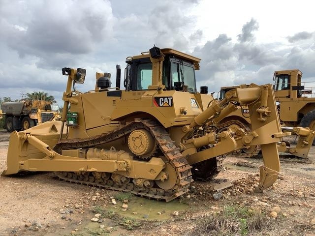 CAT D8T - Buldozer: foto 2 CAT D8T - Buldozer: foto 2