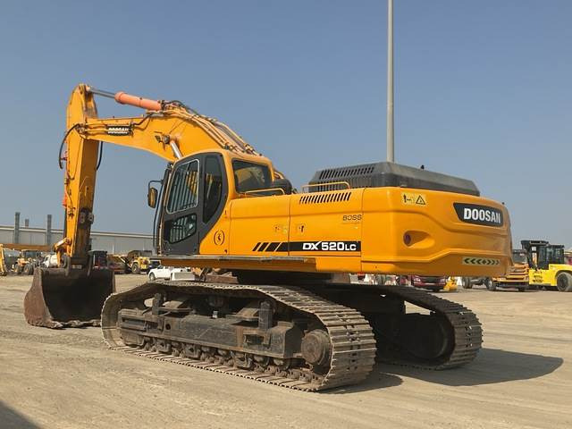 Doosan DX520LC - Ekskavator me zinxhirë: foto 2 Doosan DX520LC - Ekskavator me zinxhirë: foto 2