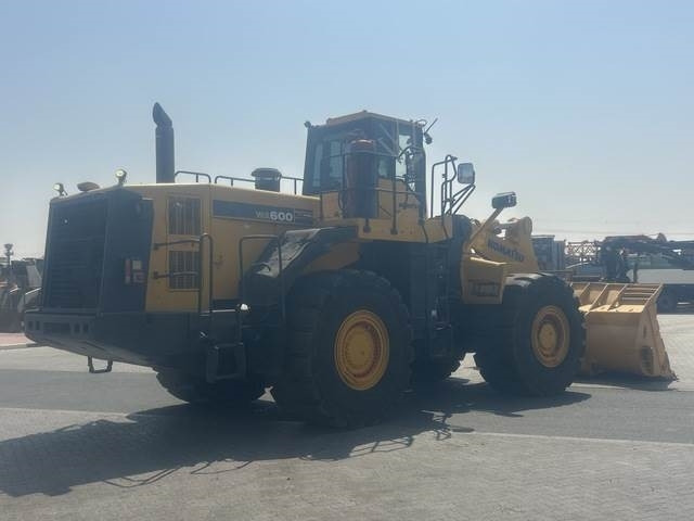 Komatsu WA600-6R - Fadrom me goma: foto 3 Komatsu WA600-6R - Fadrom me goma: foto 3