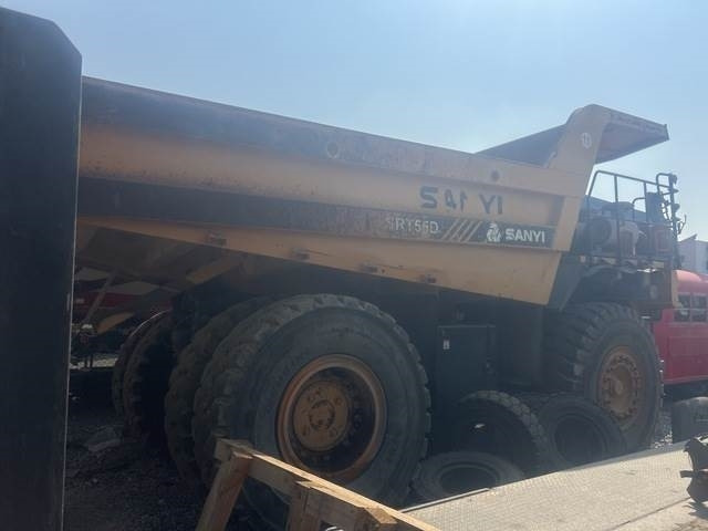 Sany SRT55D - Shkarkues i palëvizshëm: foto 3 Sany SRT55D - Shkarkues i palëvizshëm: foto 3