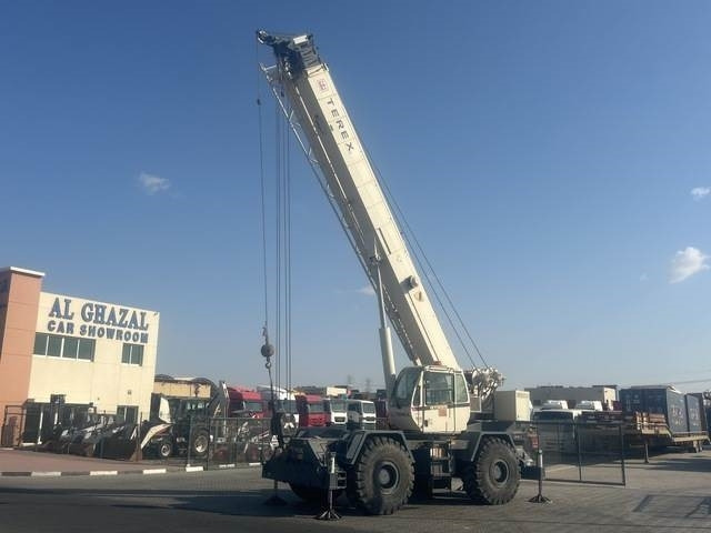 Terex RT555 - Vinç për terrene të vështira: foto 1 Terex RT555 - Vinç për terrene të vështira: foto 1