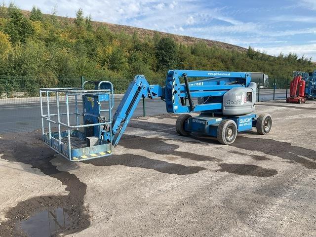 Genie Z45/25J - Krah me çernjerë: foto 1 Genie Z45/25J - Krah me çernjerë: foto 1
