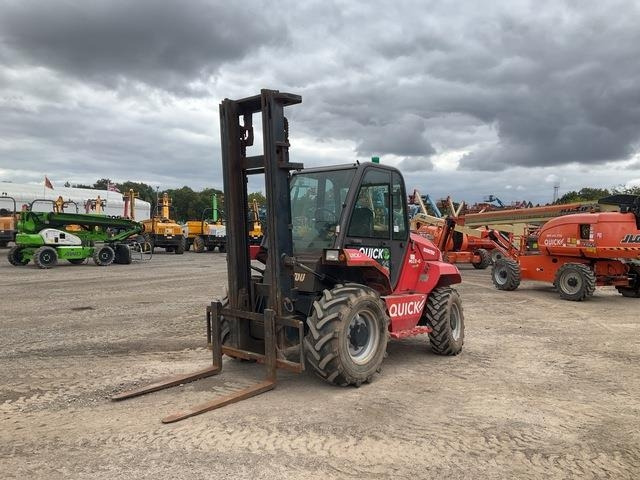 Manitou M26-4 - Ngarkues me pirun për terren të ashpër: foto 1 Manitou M26-4 - Ngarkues me pirun për terren të ashpër: foto 1
