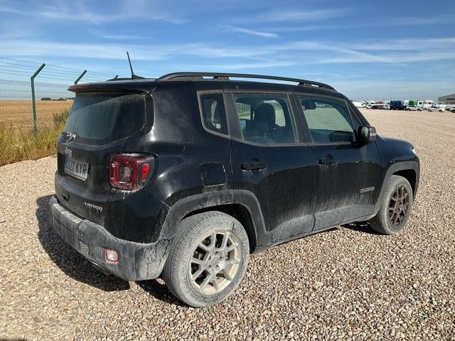 Jeep Renegade - Veturë: foto 3 Jeep Renegade - Veturë: foto 3
