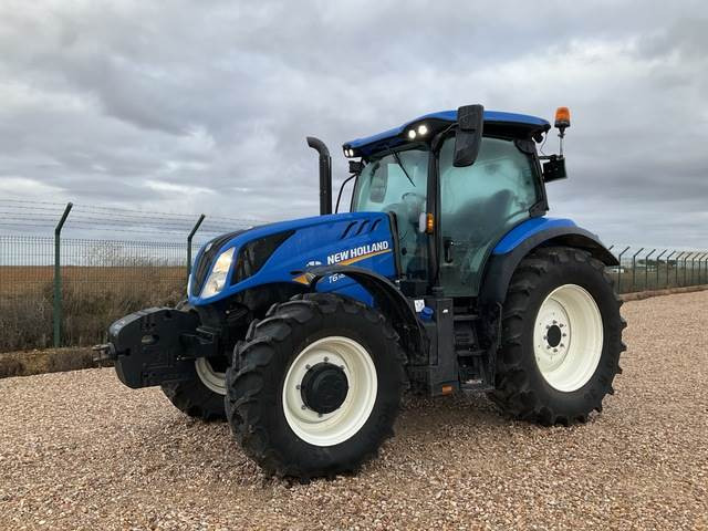 New Holland T6.145 - Traktor: foto 1 New Holland T6.145 - Traktor: foto 1