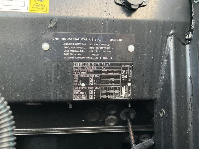 New Holland T7.165S - Traktor: foto 5 New Holland T7.165S - Traktor: foto 5
