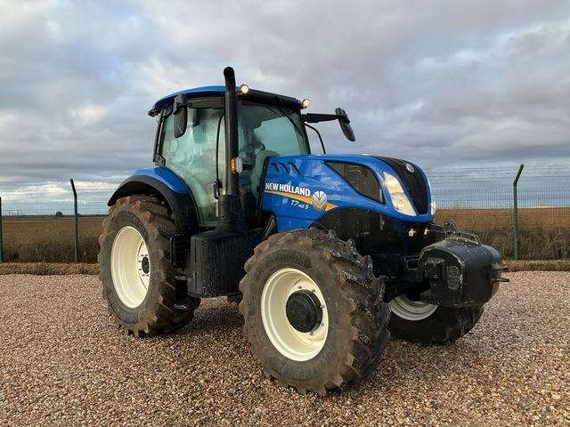 New Holland T7.165S - Traktor: foto 4 New Holland T7.165S - Traktor: foto 4