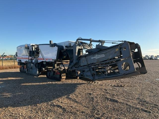 Wirtgen W250 - Frezë asfalti: foto 4 Wirtgen W250 - Frezë asfalti: foto 4