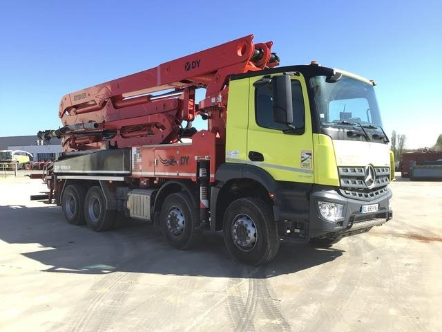 Mercedes-Benz Arocs 4143 - Pompë betoni: foto 4 Mercedes-Benz Arocs 4143 - Pompë betoni: foto 4