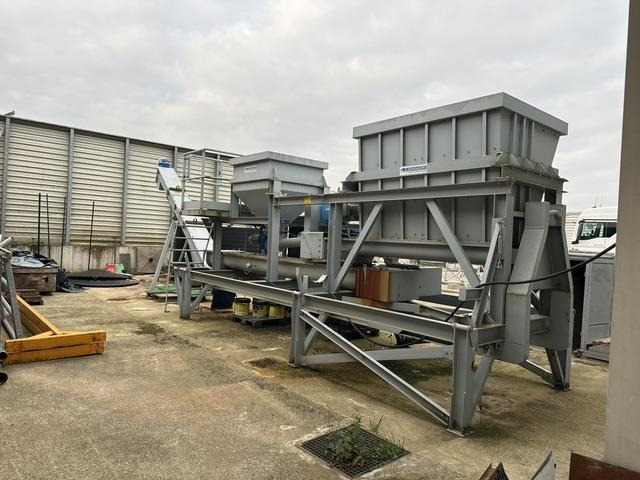 Sofraden MPS250-02 - Pajisje betoni: foto 4 Sofraden MPS250-02 - Pajisje betoni: foto 4