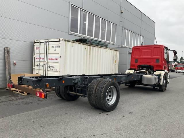 Iveco Eurocargo ML180E32 - Kamion kabinë-shasi: foto 3 Iveco Eurocargo ML180E32 - Kamion kabinë-shasi: foto 3