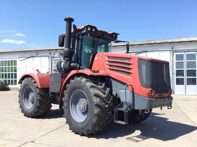 Kirovets K743 - Traktor: foto 4 Kirovets K743 - Traktor: foto 4