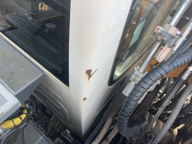 Liebherr R926 Compact - Ekskavator me zinxhirë: foto 2 Liebherr R926 Compact - Ekskavator me zinxhirë: foto 2