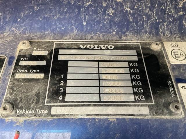 Volvo FH16 - Gjysmë-kamion: foto 5 Volvo FH16 - Gjysmë-kamion: foto 5