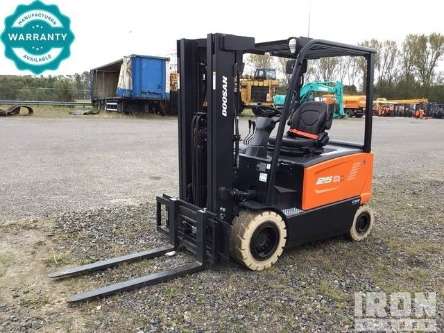 Doosan B25X-7 PLUS - Pirun elektrik: foto 1 Doosan B25X-7 PLUS - Pirun elektrik: foto 1
