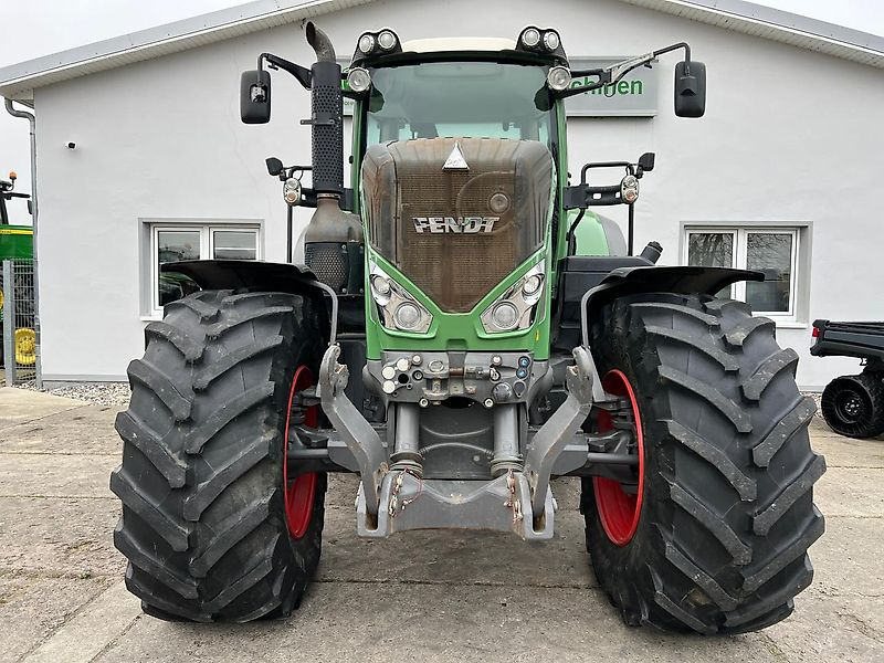 Fendt 824 Vario Profi Plus - Traktor: foto 3 Fendt 824 Vario Profi Plus - Traktor: foto 3
