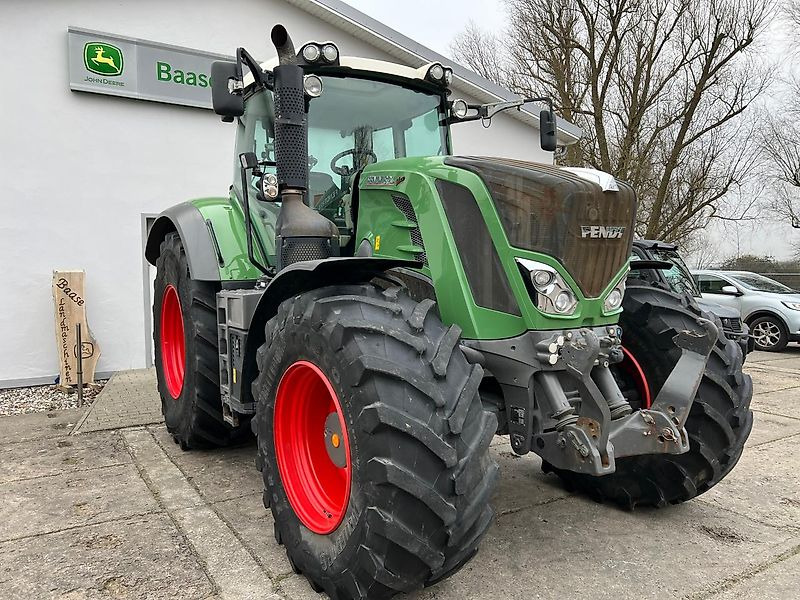 Fendt 824 Vario Profi Plus - Traktor: foto 4 Fendt 824 Vario Profi Plus - Traktor: foto 4