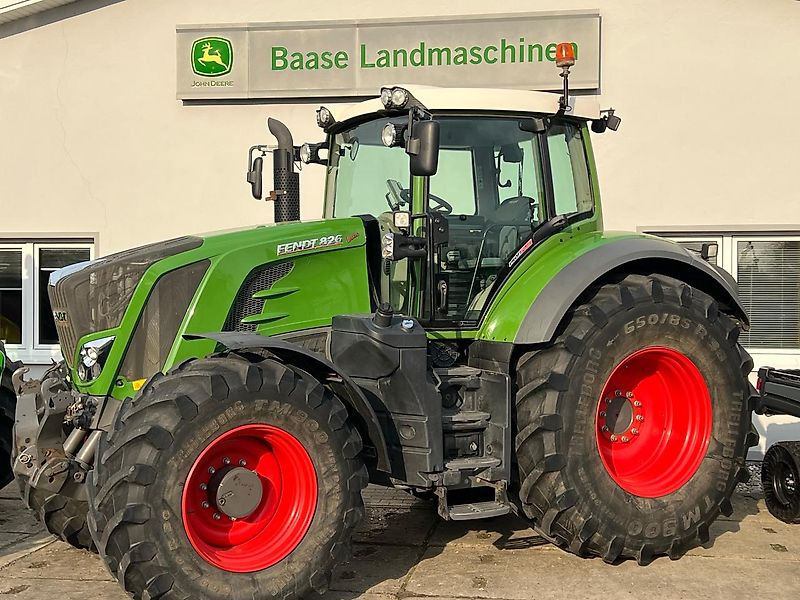 Fendt 826 Vario ProfiPlus NatureGreen - Traktor: foto 1 Fendt 826 Vario ProfiPlus NatureGreen - Traktor: foto 1
