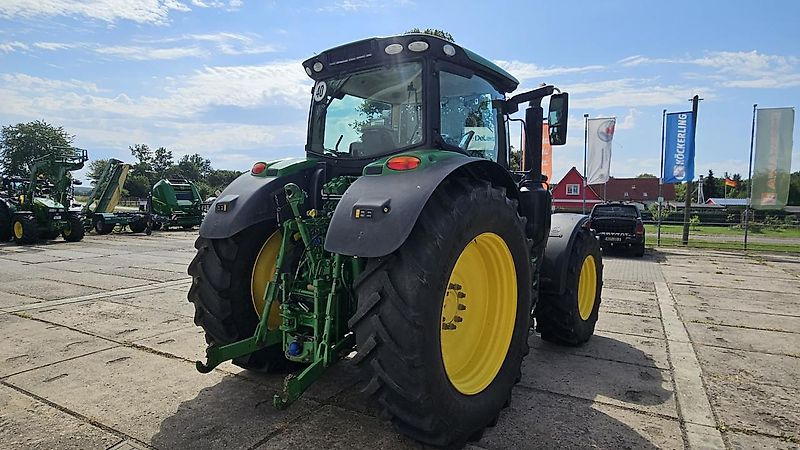 John Deere 6175R - Traktor: foto 5 John Deere 6175R - Traktor: foto 5