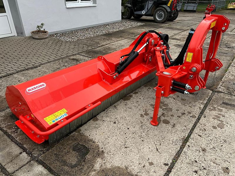 Maschio Giraffa XXL 260 NEU - Trince me spostim anësor: foto 2 Maschio Giraffa XXL 260 NEU - Trince me spostim anësor: foto 2