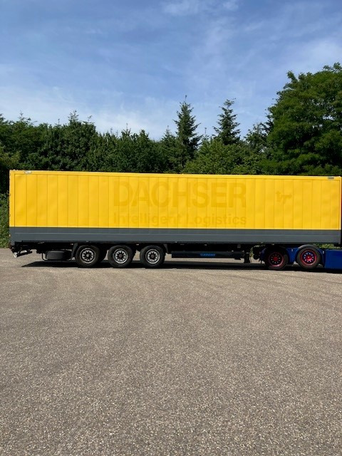 KRONE SD Dryliner - Rimorkio me vagonetë të mbyllur: foto 2 KRONE SD Dryliner - Rimorkio me vagonetë të mbyllur: foto 2