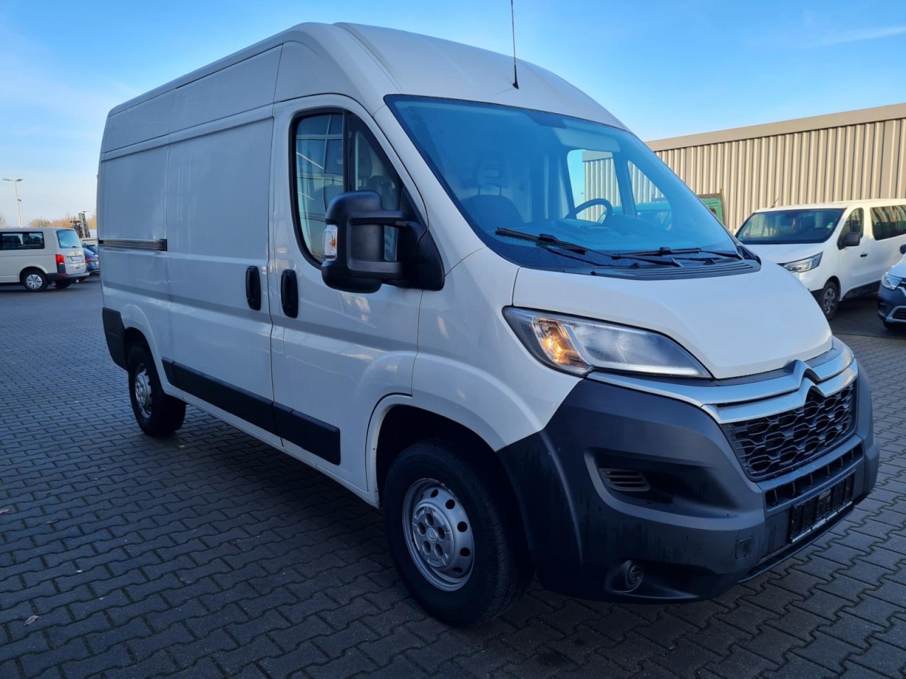 Citroen Jumper 33 Kasten L2H2 AHK KLIMA KAMERA TEMPOMAT - Furgon i vogël: foto 3 Citroen Jumper 33 Kasten L2H2 AHK KLIMA KAMERA TEMPOMAT - Furgon i vogël: foto 3