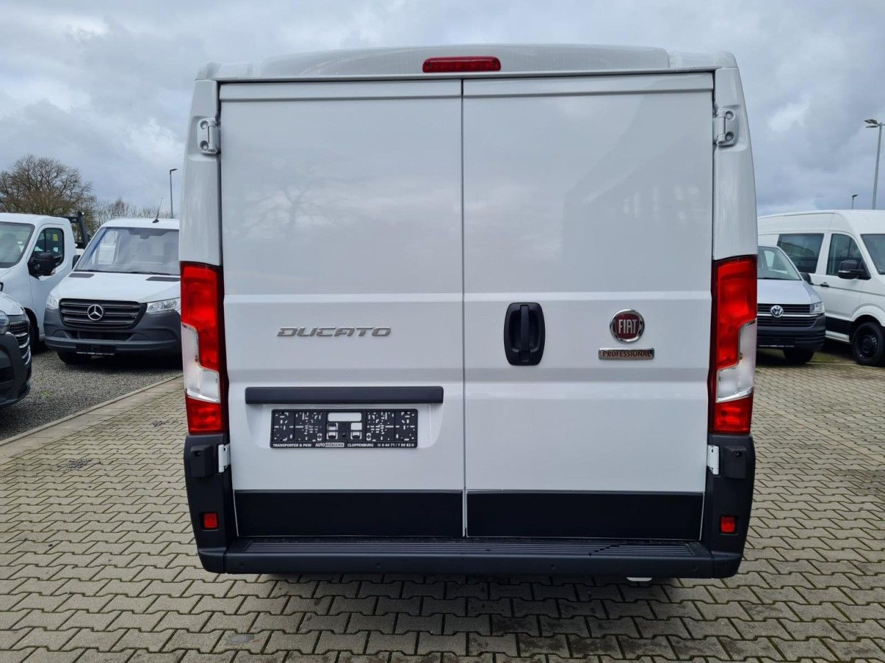 Fiat Ducato 30 Kasten L1H1 KLIMA PDC TEMPOMAT - Furgon i vogël: foto 5 Fiat Ducato 30 Kasten L1H1 KLIMA PDC TEMPOMAT - Furgon i vogël: foto 5